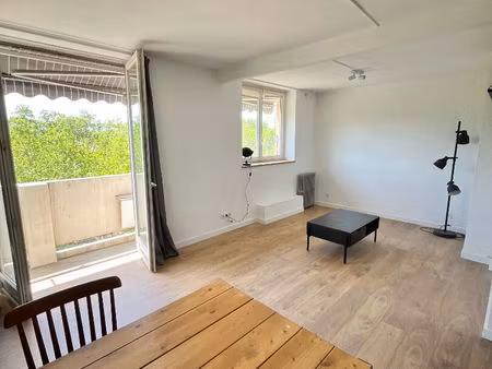t3 meuble avec parking et balcon