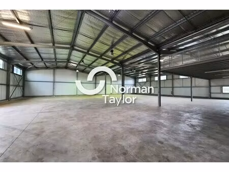 location local d’activités sete 34200 1030m²
