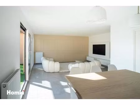 appartement t3 – 75 m² – dernier étage – terrasse – parking – chaponost