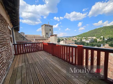 un charme fou pour cet appartement t3 duplex avec terrasse