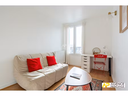 appartement 2 pièces à vendre au dernier étage en hyper centre de maisons-laffitte