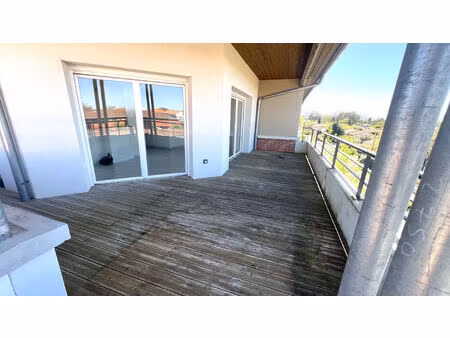 appartement t4 de 90m² en dernier etage avec 25m² de terrasse