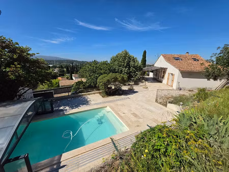 propriété village d'allauch - villa avec appartement indépendant - piscine - garage - terr