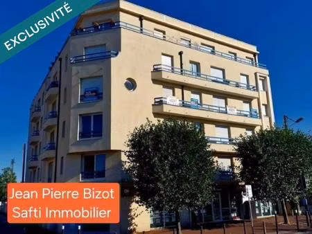 plein centre ville  beau 2 pièces de 51 m²