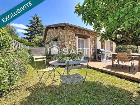 2p de charme avec grand jardin dans maison