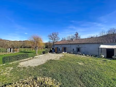 exclusivité : maison sur 4000 m² en campagne