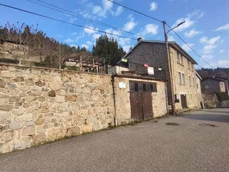 maison d'habitation 100m2 env. terrain  garage  atelier