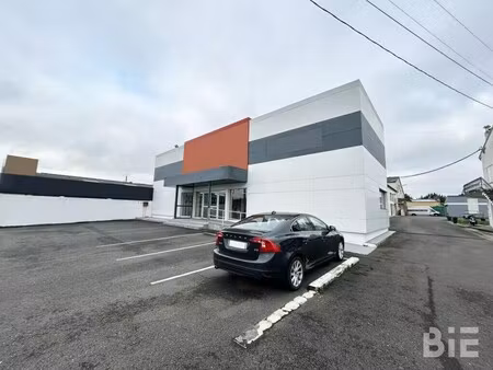 vente commerce saint martin lacaussade 33390 2910m²