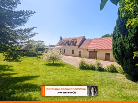 longère 160m² rénovée avec dépendances  bureau indépendant et jardin paysager