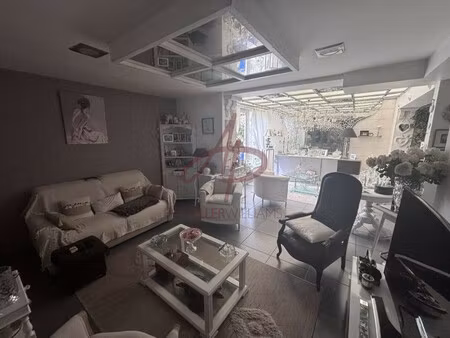 immeuble de rapport lys lez lannoy 3 lots cadastrés 294.500€hai