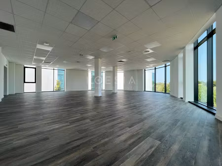 bureaux neufs climatisés - erp / pmr