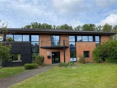 location bureau lezennes 188 m²