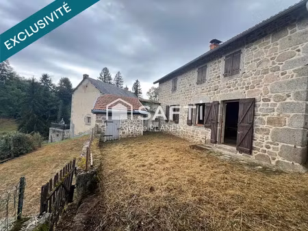 vente maison 6 pièces 79 m² à mérinchal (23420)  58 000 €