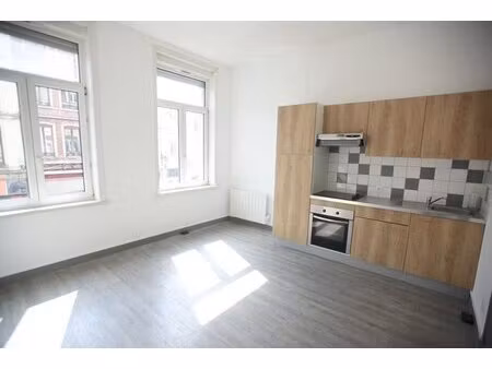 à louer appartement 28 63 m² – 555 € |lille