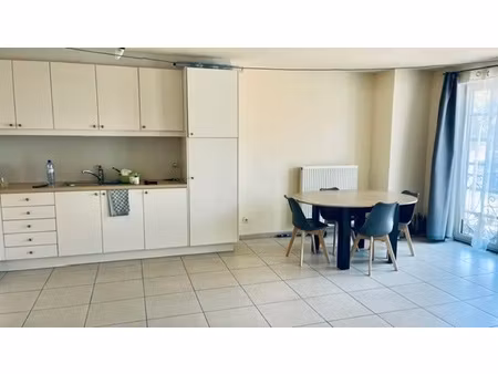 appartement te huur in zoersel met 2 slaapkamers