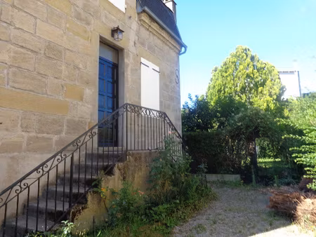 petite maison f2/f3 58m2 proche centre