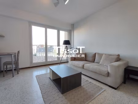 location appartement 1 pièce 34m² nimes 30000
