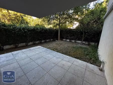 appartement à louer 1 pièce 22 m² - drap (06) - 630€