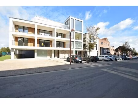appartement te huur in hoeselt met 2 slaapkamers