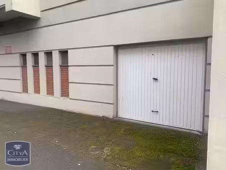 parking à louer - clermont-ferrand (63) - 93€