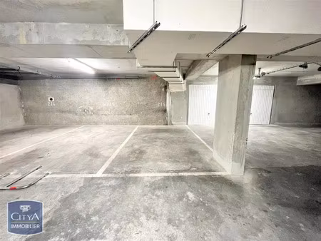 parking à louer - marseille 12e arrondissement (13012) - 60€