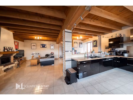 maison 4 pièce(s) 142 m2