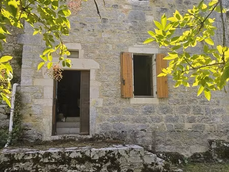 maison de village à bouziès (46330)