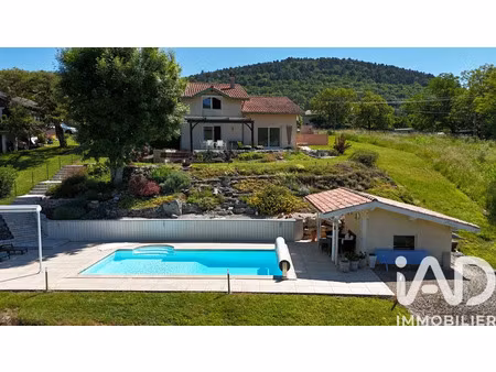 maison d’architecte à serrières-sur-ain (01450)