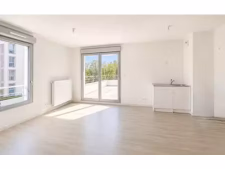 neuilly-sur-marne (93330)