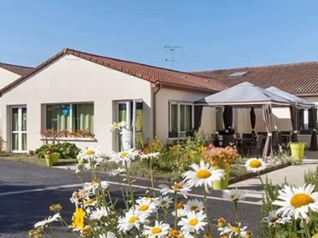 achat appartement 1 pièce 17m² monts sur guesnes 86420