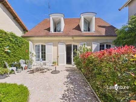 maison de luxe en vente à sceaux  île-de-france