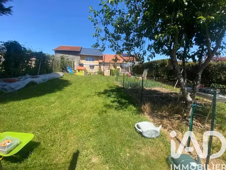maison de village à chagny (08430)