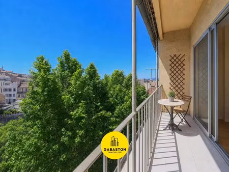 le traversant i appartement 2 pièces avec balcon i la plaine