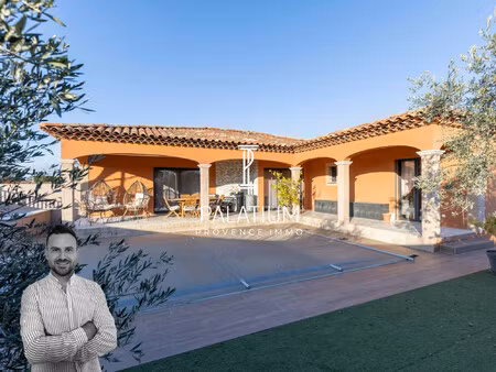 villa plein pied 149m² - 4 chambres - piscine - terrain de 614m