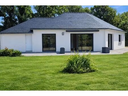 tres belle maison contemporaine de plain pied de 112 m2 réalisée en 2018 dans le finistère
