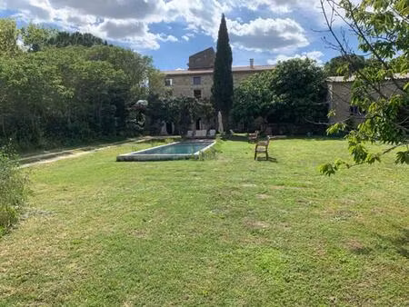 uzes - mas d'exception sur ancienne propriete viticole