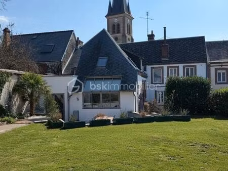 maison de village atypique de 250 m2