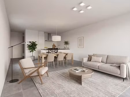 stijlvol gelijkvloers appartement met tuin