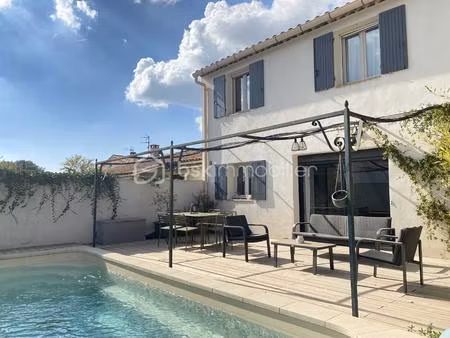 maison de 81 48 m² à saint-cannat