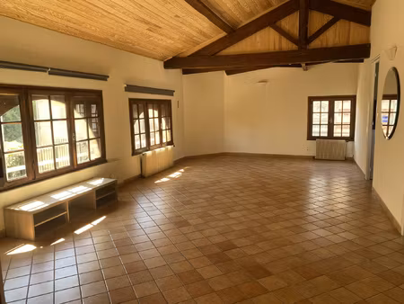 location appartement 2 pièces 68m² cognac 16100