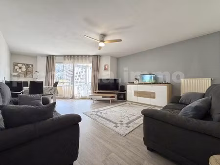 appartement t4 balcon cluses proche commodités proche frontière suisse genève