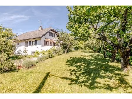 maison individuelle avec sous-sol aménagé quartier calme