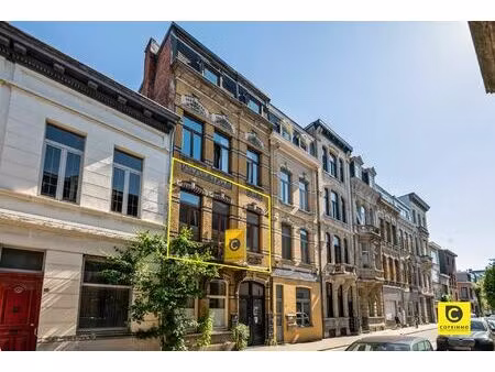 appartement te koop in berchem met 1 slaapkamer
