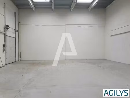 location local d’activités champs sur marne 77420 518m²
