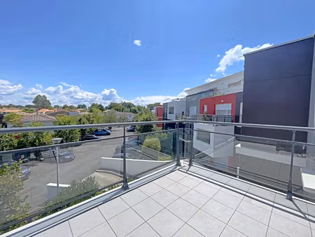 appartement 2 pièces 43m2 eysines 33320 vendu libre!