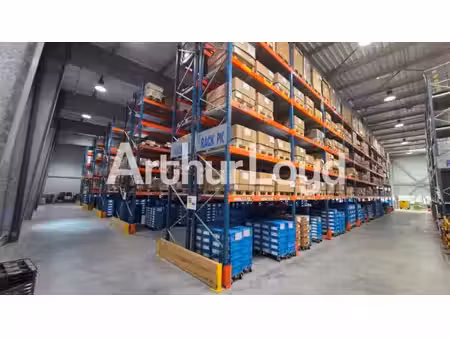 location entrepôt hermival-les-vaux 14100 2040m²
