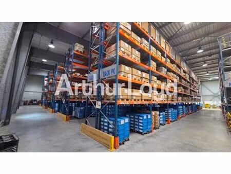 location local d’activités hermival les vaux 14100 2040m²