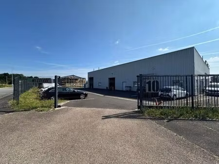 location local d’activités jouy-aux-arches 57130 1000m²