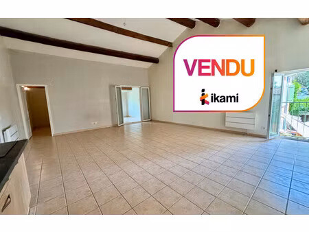 appartement de 87 m² à cairanne - 125 000 €
