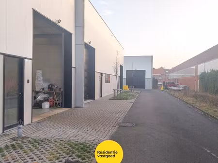 commercieel te koop in zwijndrecht